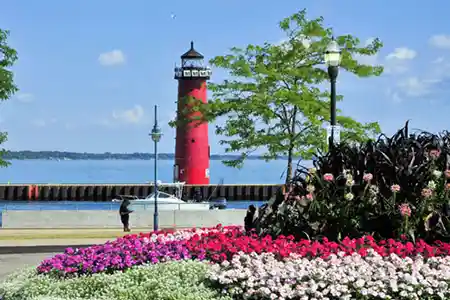 Bus Travel to Kenosha WI