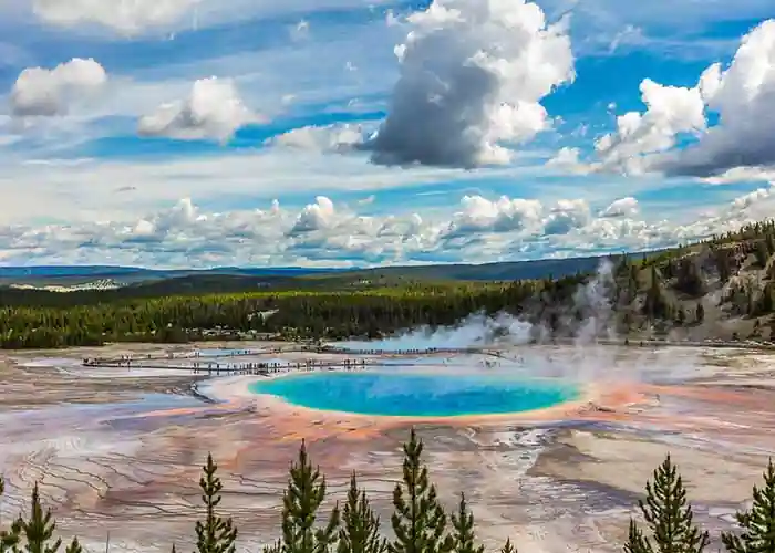 Bus tickets to Yellowstone National Park